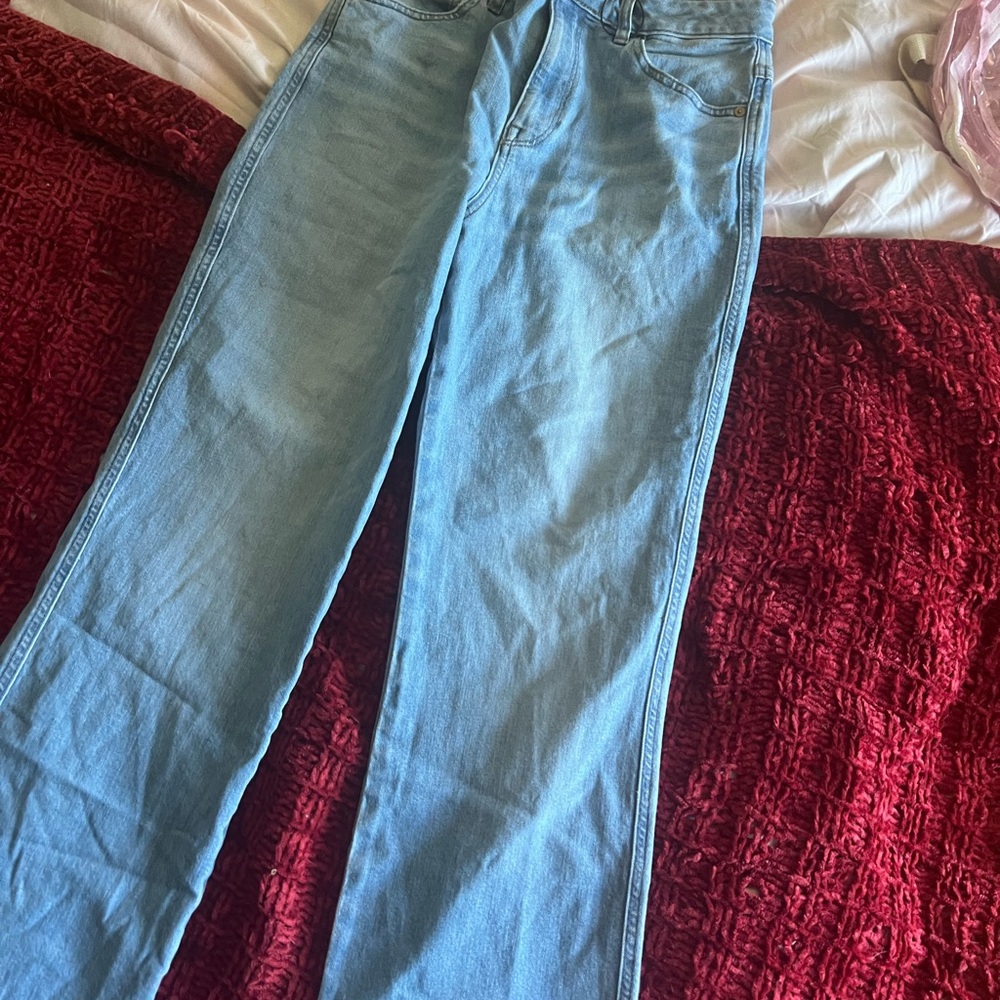 Women’s Express Jeans - Picture 3 of 9